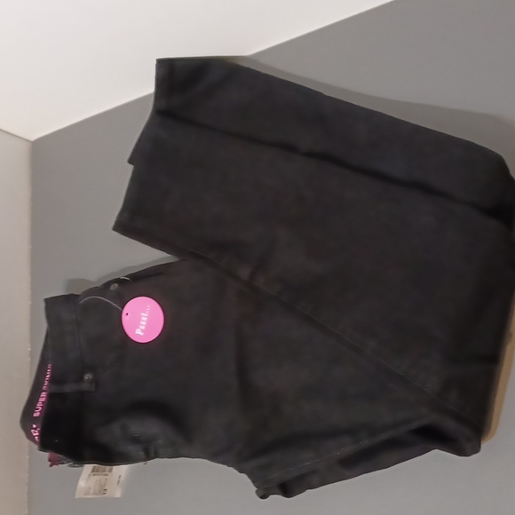 The Children's Place Super Skinny Black Wash Jeans Sz. 14 - Picture 10 of 10